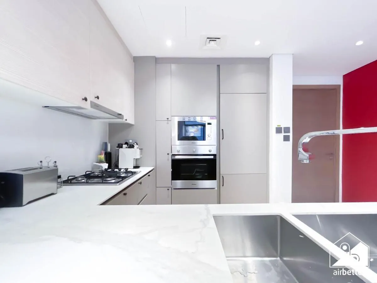 Chic Comfort At Oxford Residence Dubai 0*,
