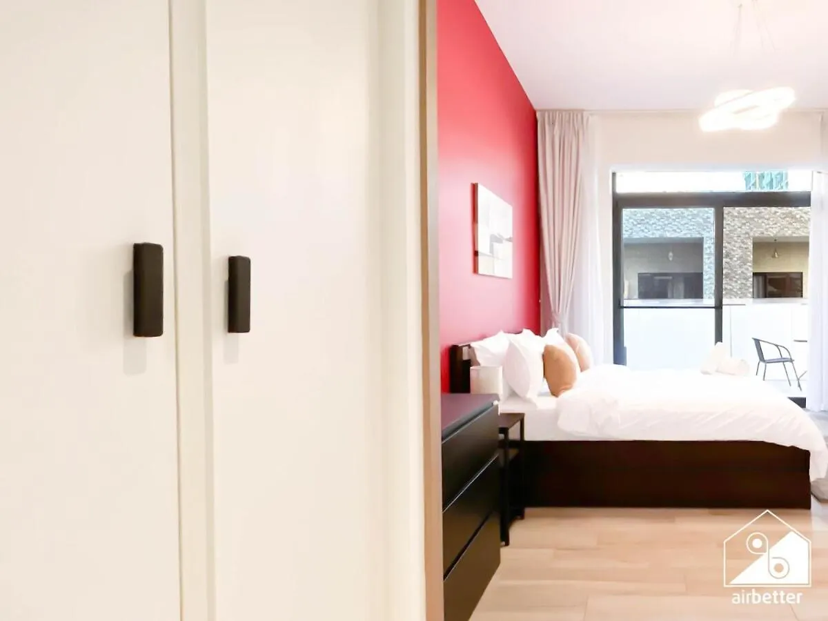 Chic Comfort At Oxford Residence Dubai Apartment