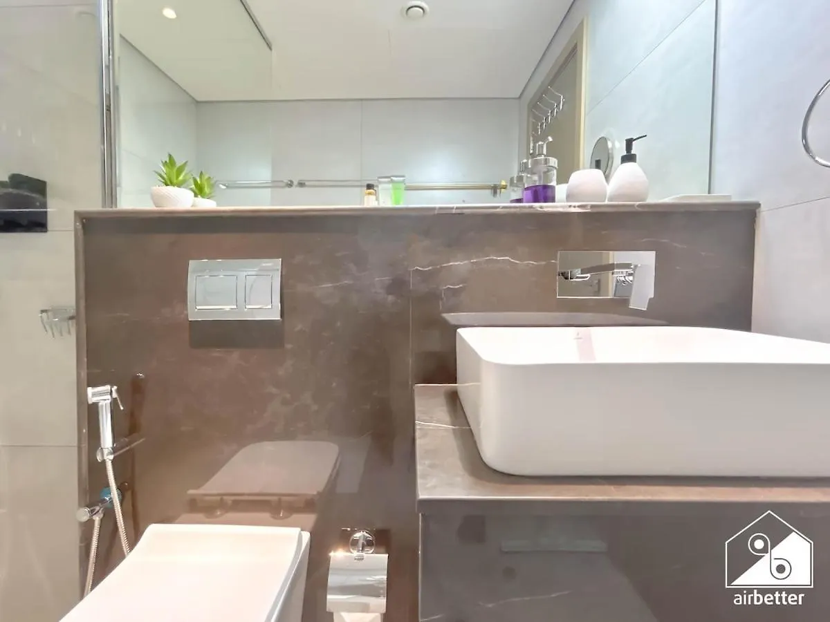 Chic Comfort At Oxford Residence Dubai Apartment
